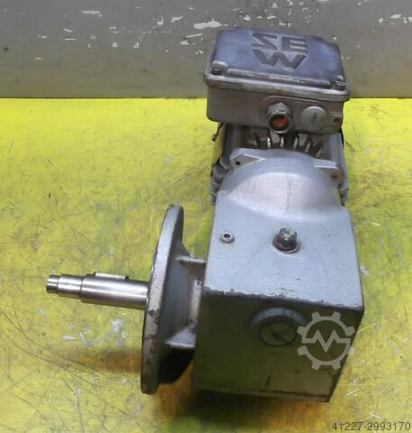 Gear motor 0.44 kW 125 rpm SEW-EURODRIVE SGF1,5D/1-D-4BS