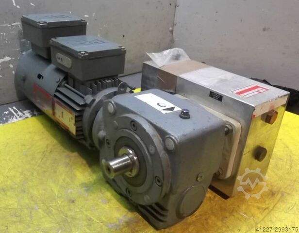 Gear motor 0.37 kW 62 rpm SEW-EURODRIVE S42DT7D-4