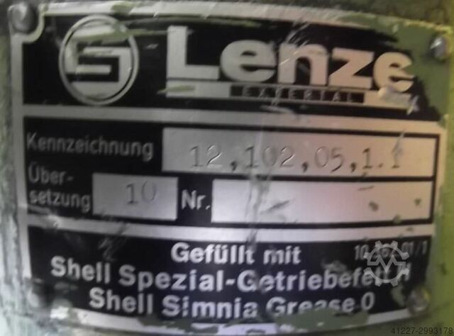 Gear motor 0.55 kW 150 rpm Lenze 12.102.05.1.1