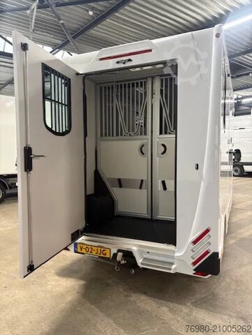 Renault Master Theault Proteo Switch also available for rent! Renault Master Theault Proteo Switch ook te huur!