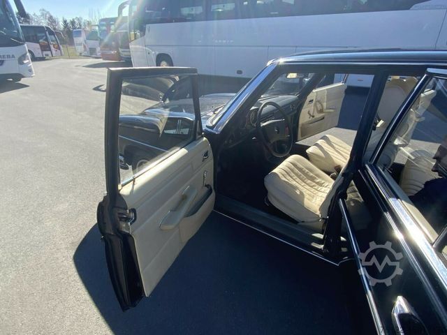 Van MERCEDES-BENZ 200 D Strich 8 / W 115 / Oldtimer