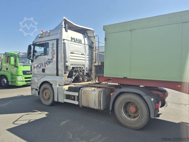 Standard tractor unit MAN TGX 18.440 4x2