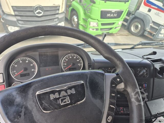 Truck chassis MAN TGA 35.430