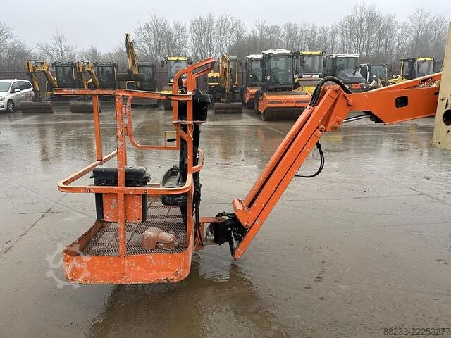 Aerial platform JLG E450AJ
