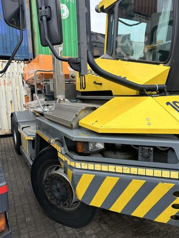 Tow tractor TERBERG RT222