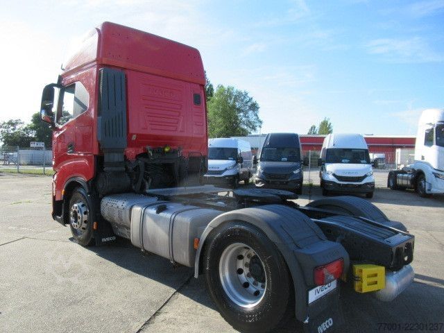 Standard SZM IVECO AS440S48T/P / Retarder / Silo-Kompressor