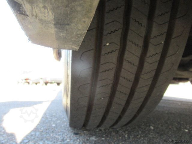 Standard SZM IVECO AS440S48T/P / Retarder / Silo-Kompressor