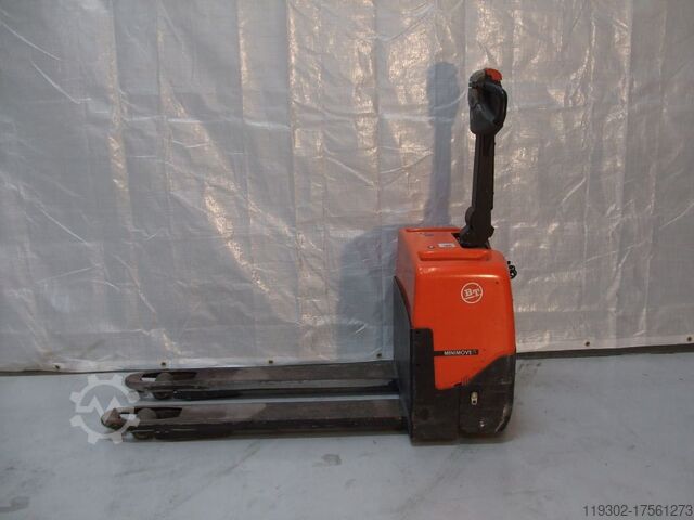 Electric Pallet Truck Toyota LWE130