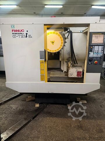 Vertikales Bearbeitungszentrum FANUC Robodrill Alpha T21iEL          5 axis