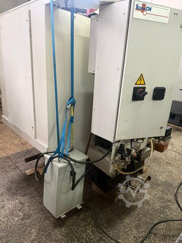 Vertikales Bearbeitungszentrum FANUC Robodrill Alpha T21iEL          5 axis