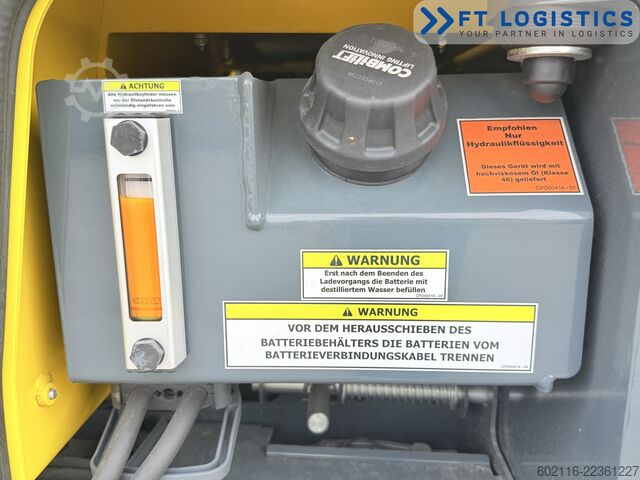 4-way forklift Combilift C4000ET TRIPLEX 6350 WIDE FORK POSITIONE