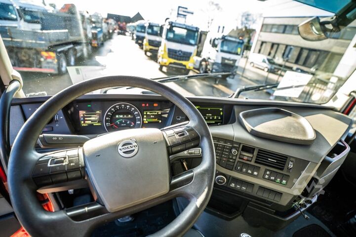 Standard-SZM VOLVO FH460 + HYDR.