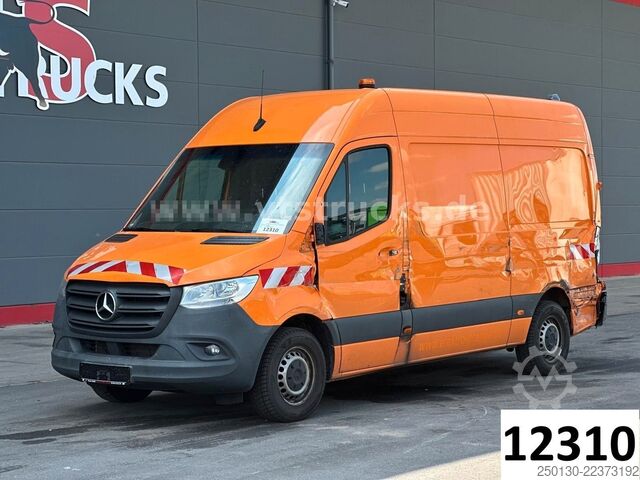 Kastenwagen MERCEDES-BENZ Sprinter 317 CDI III Kasten RWD *Unfallschaden*