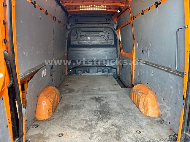 Kastenwagen MERCEDES-BENZ Sprinter 317 CDI III Kasten RWD *Unfallschaden*