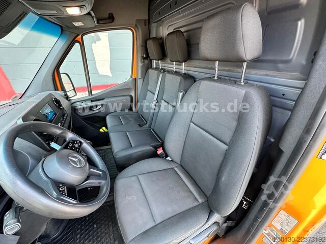 Kastenwagen MERCEDES-BENZ Sprinter 317 CDI III Kasten RWD *Unfallschaden*