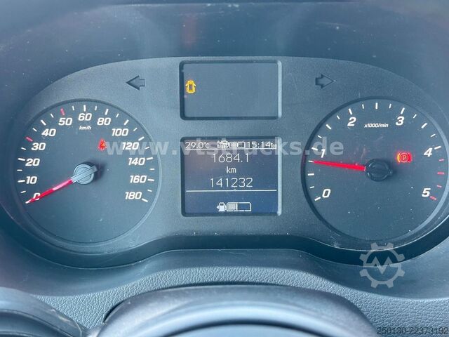 Kastenwagen MERCEDES-BENZ Sprinter 317 CDI III Kasten RWD *Unfallschaden*