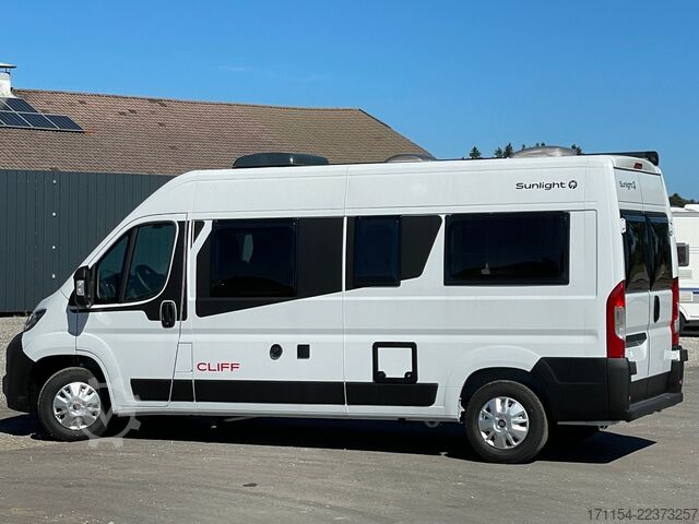 Kastenwagen Wohnmobil / Campervan SUNLIGHT Camper Van Cliff 600 Entry,AHK, Markise, Plisset
