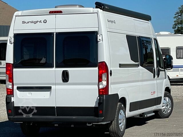 Kastenwagen Wohnmobil / Campervan SUNLIGHT Camper Van Cliff 600 Entry,AHK, Markise, Plisset