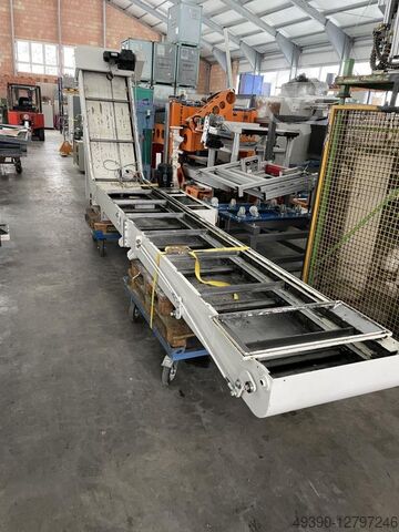 Chip conveyor, scraper conveyor with coolant tank, scraper belt conveyor, metal link chain with disc KNOLL 750 K-3/650