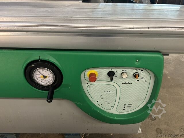 TOP Zustand/3200 mm Schnittlänge Lazzari JUNO 320