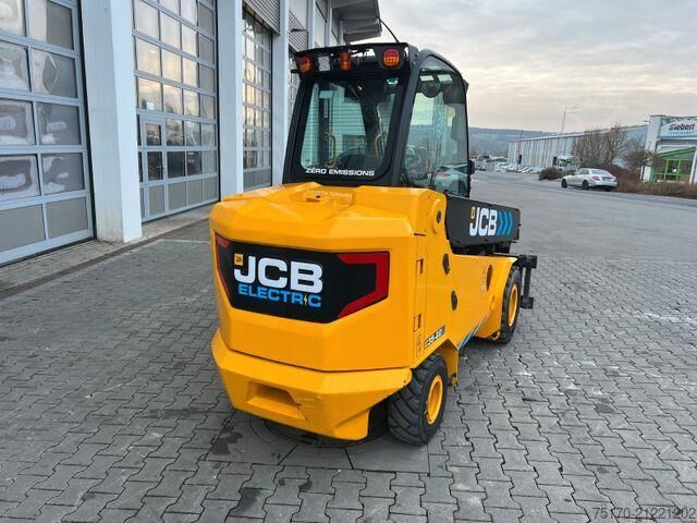 Teleskoplader JCB TLT 35-22E Teletruck / nur 131h! / 2022 / SS