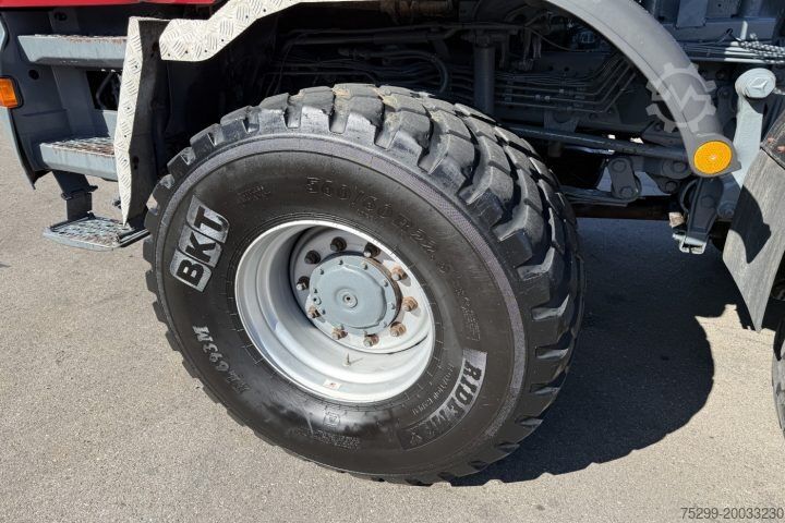 Roll-off tipper truck Mercedes-Benz Actros 4143 8x8 LOF Geräteträger