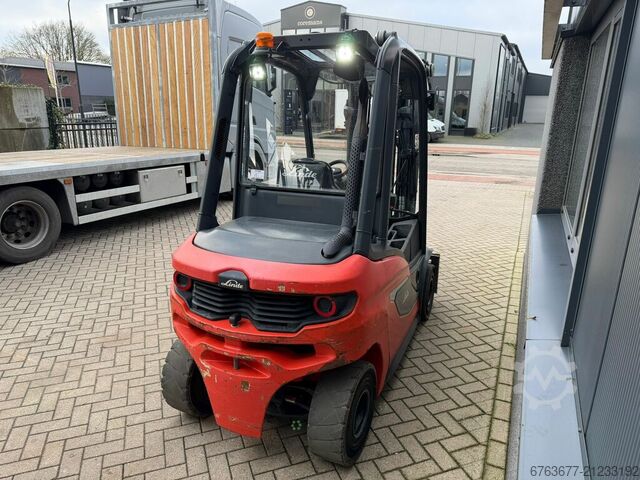 Linde H25D-01 Triplex 470 Freelift / Seitenschieber Deutz Diesel 2020 LINDE H25D-01 Triplo 470 Freelift / Sideshift Deutz Diesel 2020