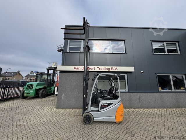 Still RX20-18 Triplo 450 Freelift / Sideshift Elektrisch 2018 STILL RX20-18 Triplo 450 Freelift / Sideshift Elektrisch 2018