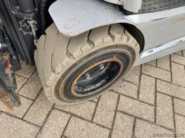 Still RX20-18 Triplo 450 Freelift / Sideshift Elektrisch 2018 STILL RX20-18 Triplo 450 Freelift / Sideshift Elektrisch 2018