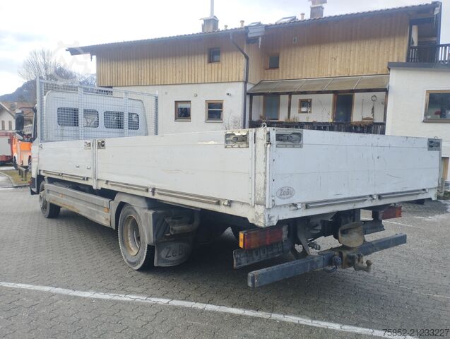 Pritschenwagen mercedes benz 824 L Atego Pritsche