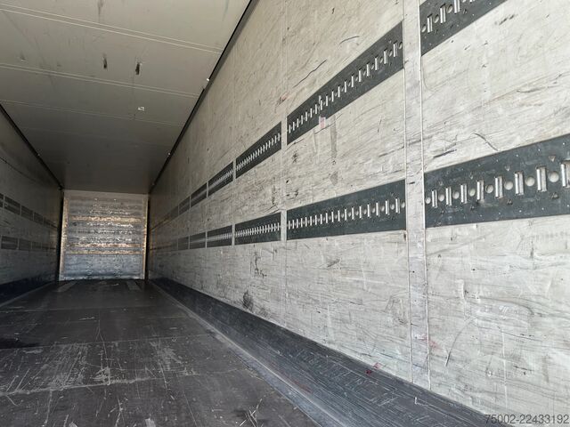 Koffer Schmitz Cargobull SKO 24 SKO24 / SAF DISC / 2x LIFTAXLE / GALVANI...
