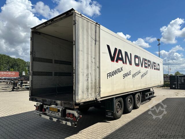 Koffer Schmitz Cargobull SKO 24 SKO24 / SAF DISC / 2x LIFTAXLE / GALVANI...