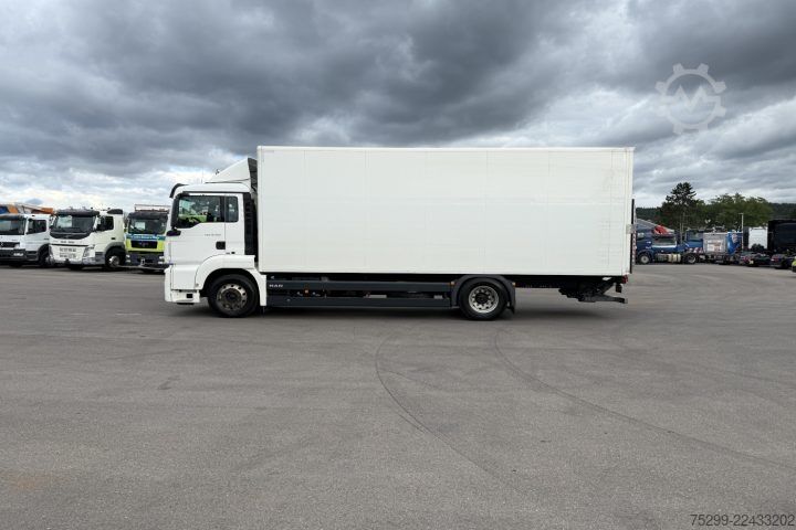 LKW mit Kofferaufbau MAN TGS 18.400 4x2 Koffer / HB / Swiss-Vehicle