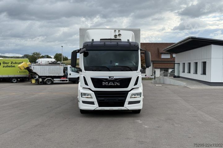 LKW mit Kofferaufbau MAN TGS 18.400 4x2 Koffer / HB / Swiss-Vehicle