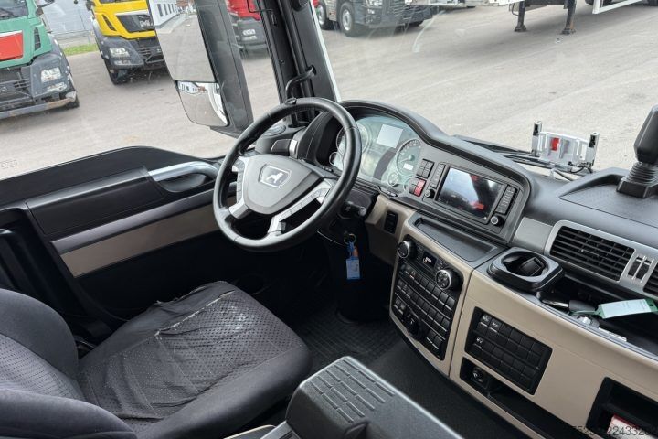 LKW mit Kofferaufbau MAN TGS 18.400 4x2 Koffer / HB / Swiss-Vehicle