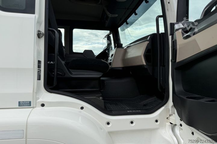 LKW mit Kofferaufbau MAN TGS 18.400 4x2 Koffer / HB / Swiss-Vehicle