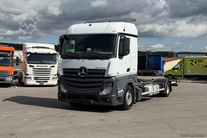 Wechselfahrgestell LKW Mercedes-Benz Actros 1842 BDF / Swiss-Vehicle