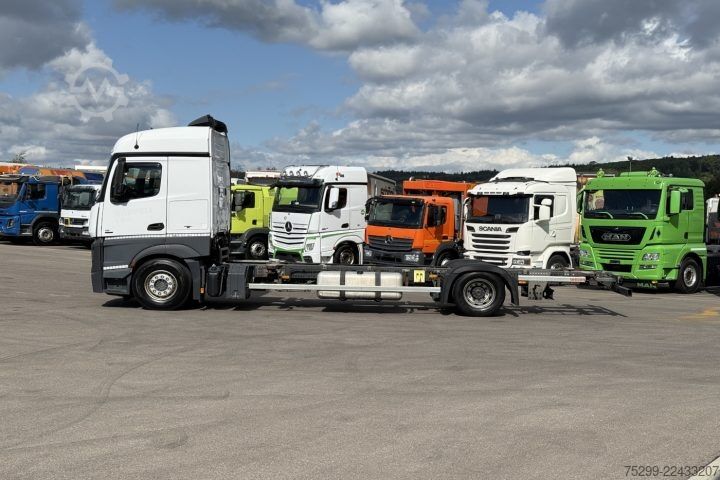 Wechselfahrgestell LKW Mercedes-Benz Actros 1842 BDF / Swiss-Vehicle