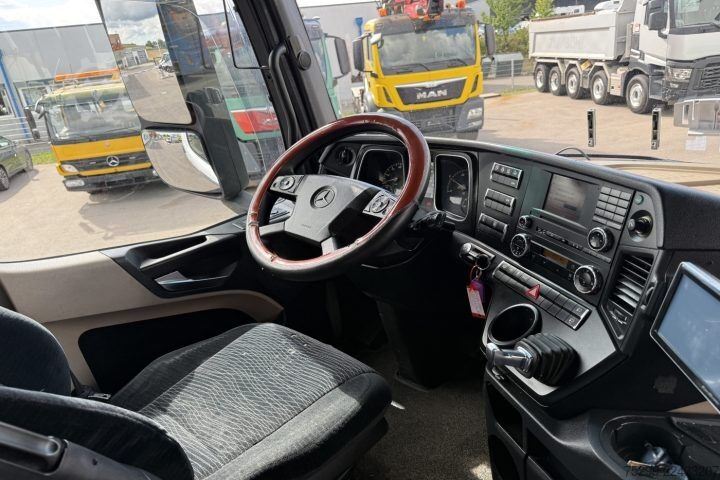 Wechselfahrgestell LKW Mercedes-Benz Actros 1842 BDF / Swiss-Vehicle
