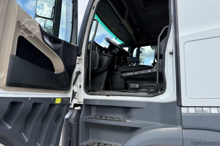 Wechselfahrgestell LKW Mercedes-Benz Actros 1842 BDF / Swiss-Vehicle