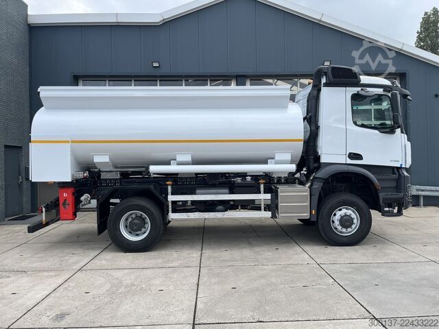 Tanklaster Mercedes-Benz Arocs 2136 A