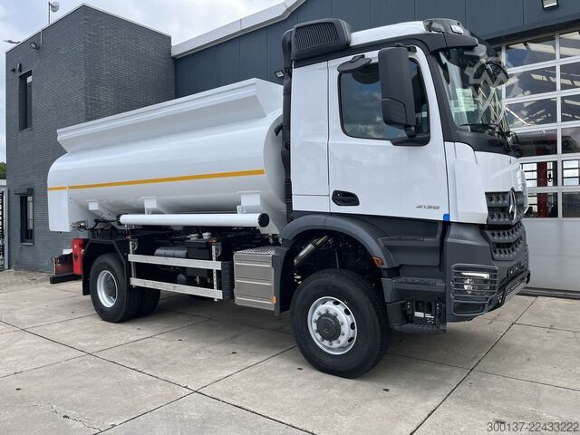 Tanklaster Mercedes-Benz Arocs 2136 A
