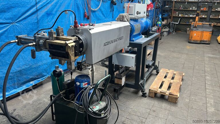 Twin screw extruder AGRIFON GL-52