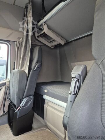 Standard-Traktor DAF XG 480 FT