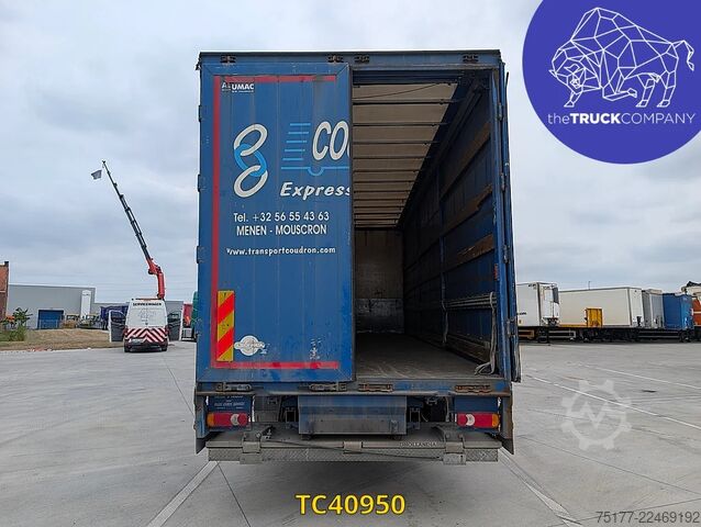Schiebeplane Iveco EuroCargo 180 E28