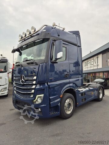 Standard-Traktor Mercedes-Benz Actros 1851 with Retarder