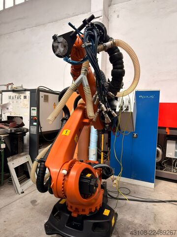 Industrial robot KUKA KR 210 R2700 extra