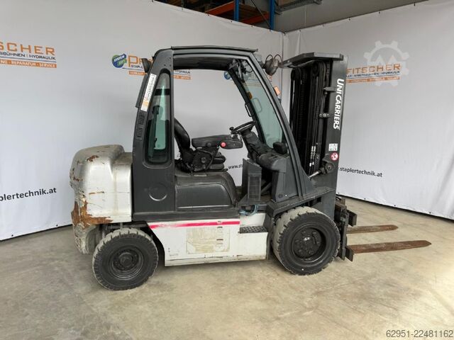 Dieselstapler UniCarriers YG1D2A32Q