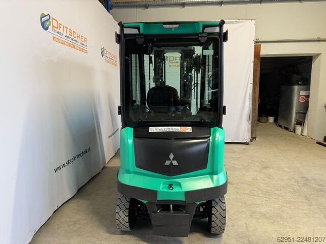 Electric 4-wheel forklift Mitsubishi FB30AN