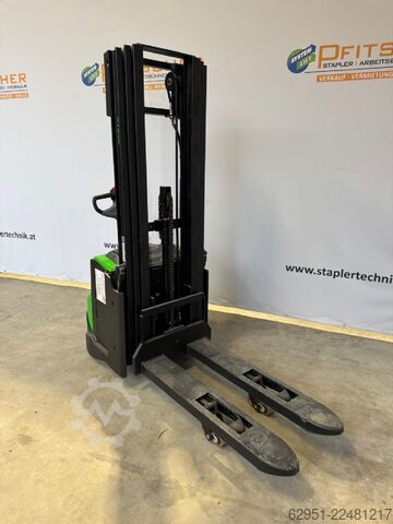 High Lift stacker Cesab S214L